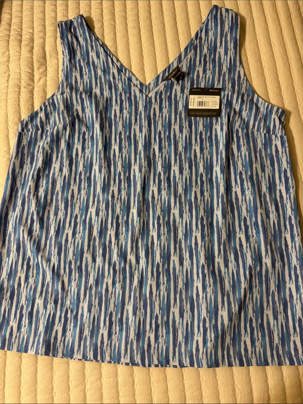 Eddie Bauer Blue and White V-Neck Patterned Camisole